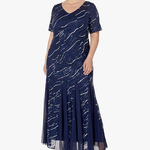 Alex Evening - Picture 1 of 14